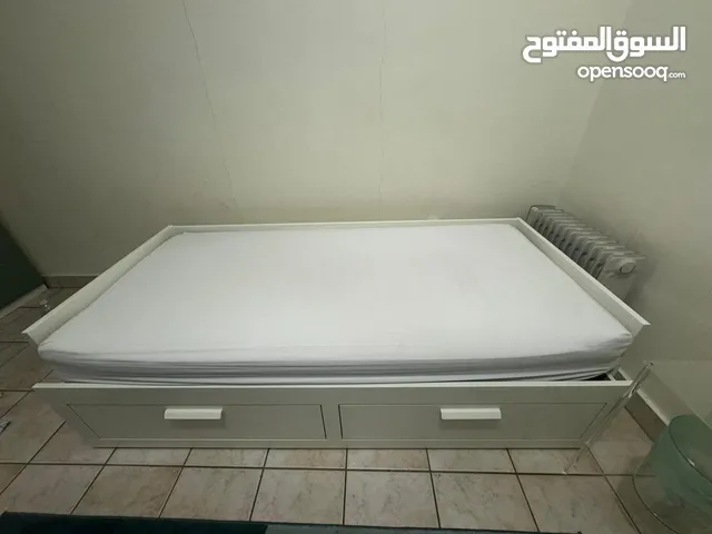 2 سرير فيهم أدرج تخزين ومع الفرش السالميه قطعه 12