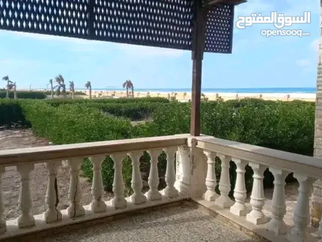 فيلا للبيع الساحل الشمالي صف تانى البحر