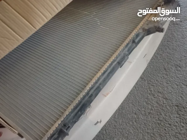 الرديتر حق لكزس اصلي مستعمل يركب على بعض السيارات
