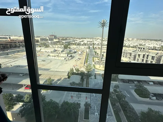 استوديو للبيع في الشارقه المساجه 335 قدم الطابق السادس مع موقف ابتاون الزاهبه منظقه الزهور السعر 55