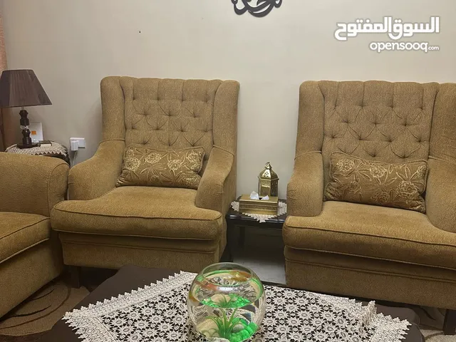 طقم صالون بحاله ممتازه