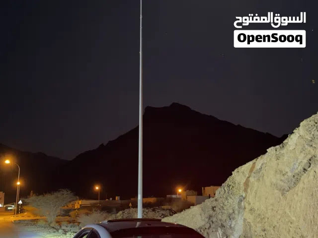 دودج تشارجر موديل 2020 حادث جدا بسيط اقبل بالكاش او البدل مع سيارة مناسبه