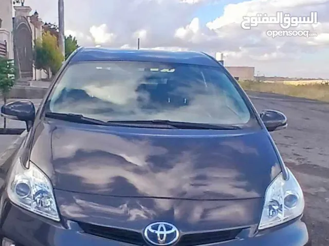 Used Toyota Prius in Amman