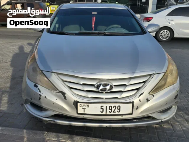 2013 هيونداي سوناتا Standard