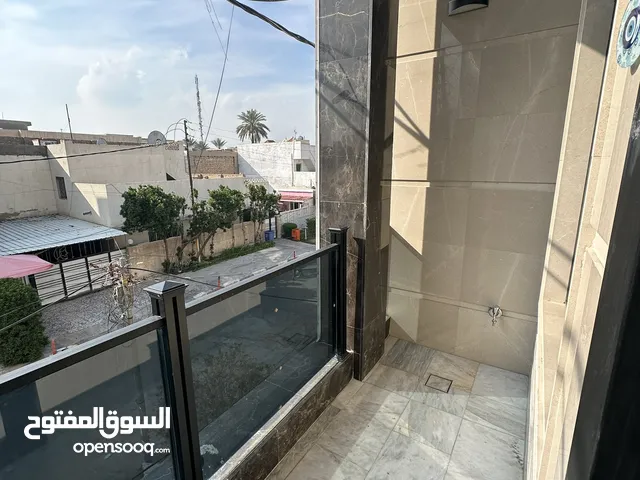 90 m2 1 Bedroom Apartments for Rent in Baghdad Mansour