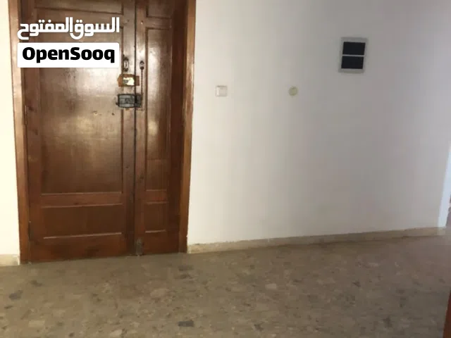 250 m2 4 Bedrooms Apartments for Rent in Tripoli Al Dahra