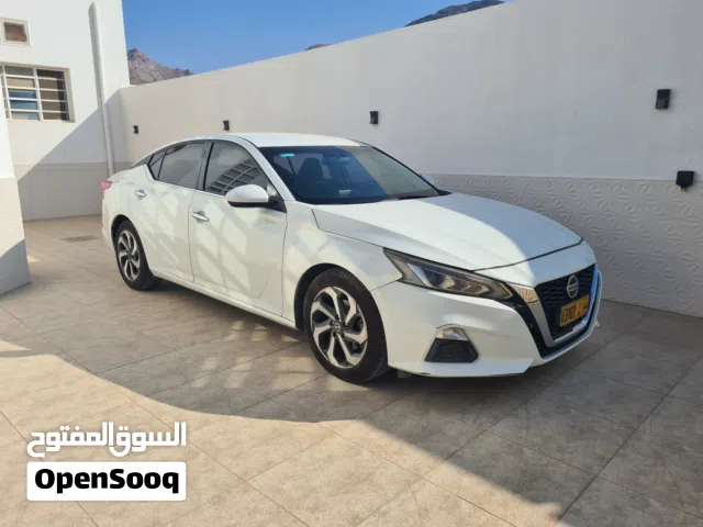 Used Nissan Altima in Muscat
