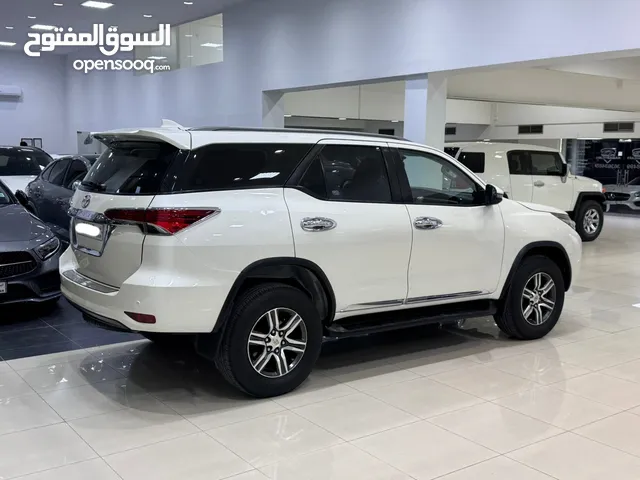 Toyota Fortuner 2020 (White)