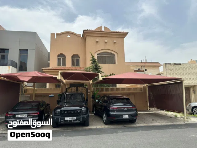 للإيجــار بيت بالفيحاء دورين وربع شارع واحد