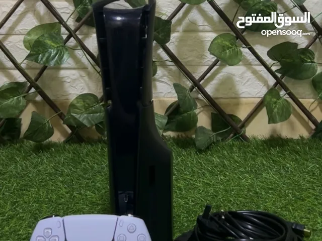 للبيع بليستيشن 5 slim black edition (نادر)