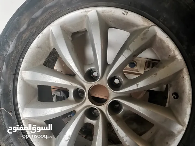 Other 17 Tyre & Rim in Tripoli