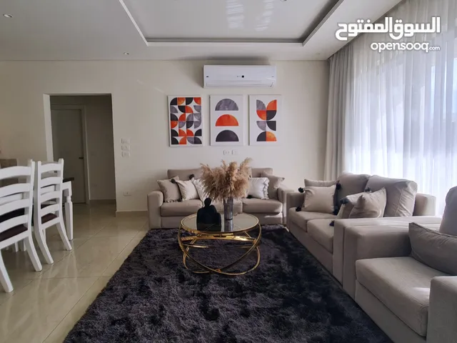 شقة للايجار في القاهره الجديده كومباوند ليك ڤيو ريزيدنس