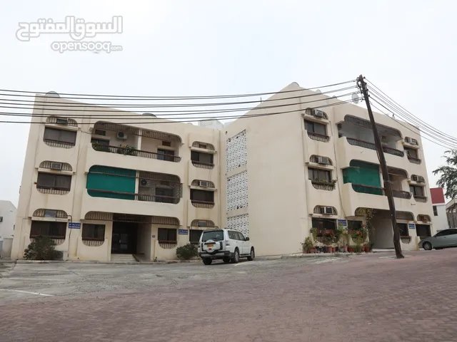 Fully Renovated 3 Bedroom Flats at Al Falaj Area.