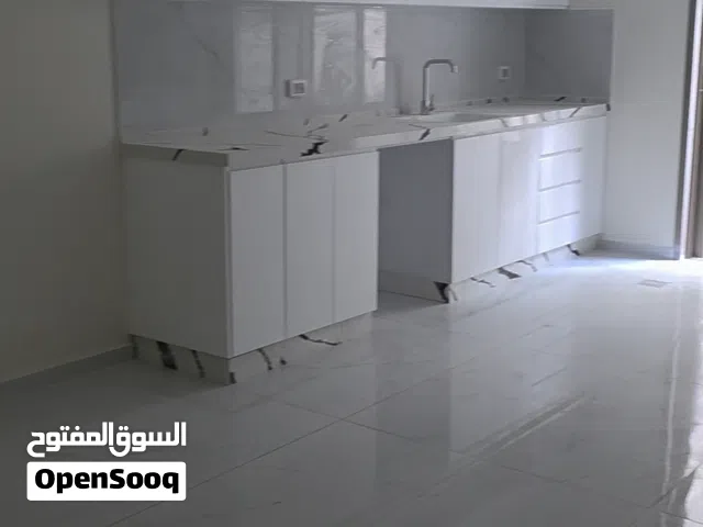 شقه للايجار بالطيره