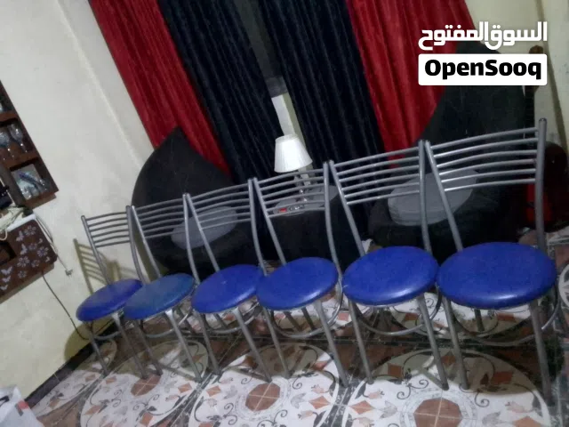 طقم كنب خشب قديم مرتب متل مو شايفين بل فيديو وست كراسي حديد نضاف متل مو بصور للتواصل واتس اب