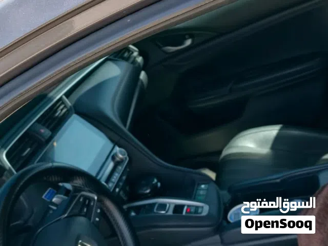 2019 Honda Insight Touring