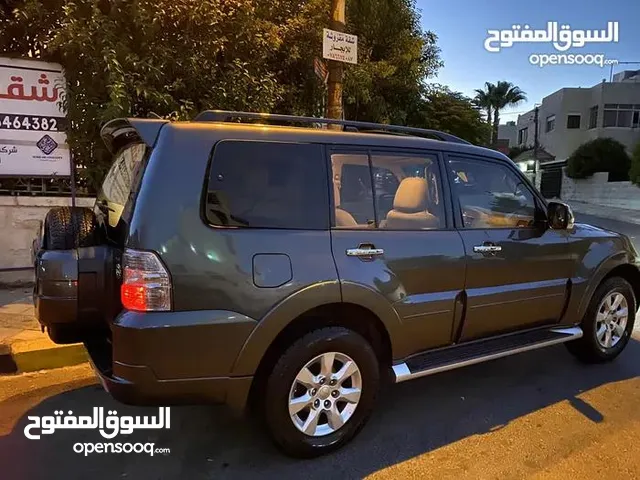 SUV Mitsubishi in Amman