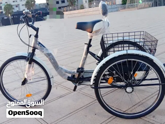 دراجات ثلاتية العجلات