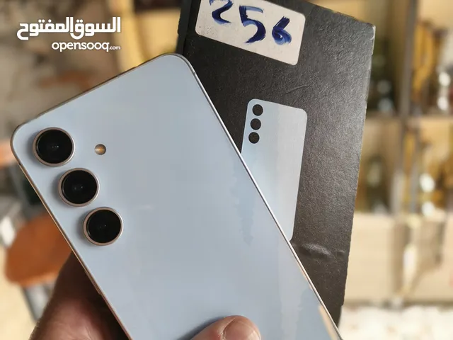 سامسونج s24 FE الجهاز أخو الجديد