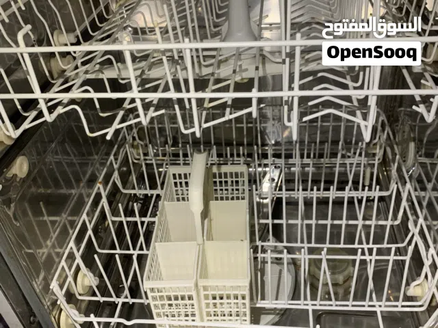 جلاية ما فيها اي خراب وعلى الفحص قابل للتفاوض