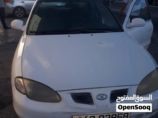 1998 Hyundai Avante Standard