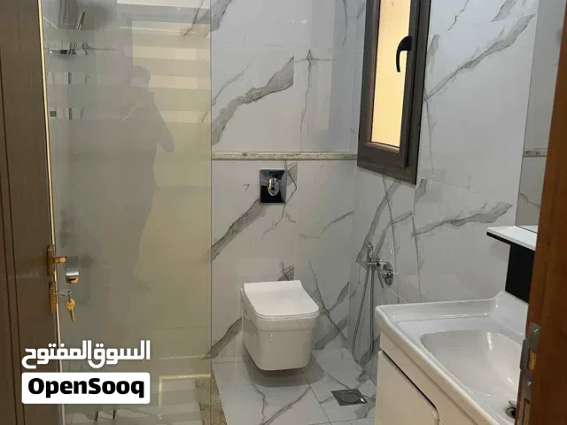 شقه للايجار في النجمه تشطيب حديت طريق مشتل