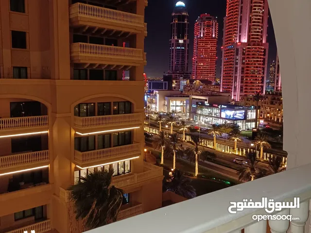 280 m2 4 Bedrooms Apartments for Rent in Doha The Pearl-Qatar