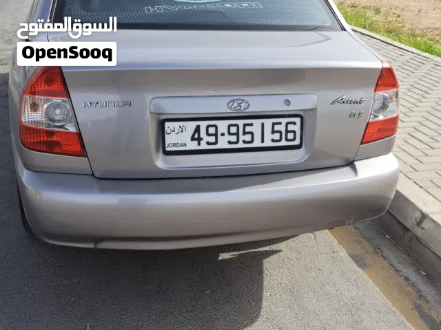 2005 Hyundai Accent Standard