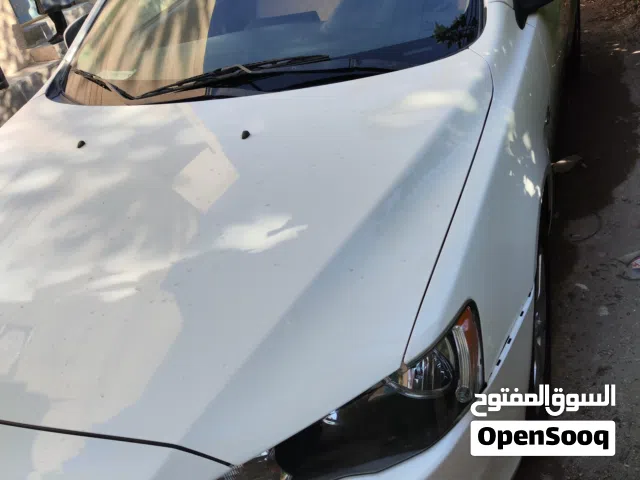 2015 ميتسوبيشي لانسر GLX