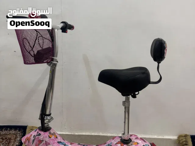 سكوتر كهربائي نظييف جدا استخدام بسييط التواصل واتساب فقط