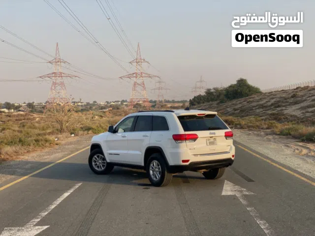 2019 Jeep Grand Cherokee Laredo