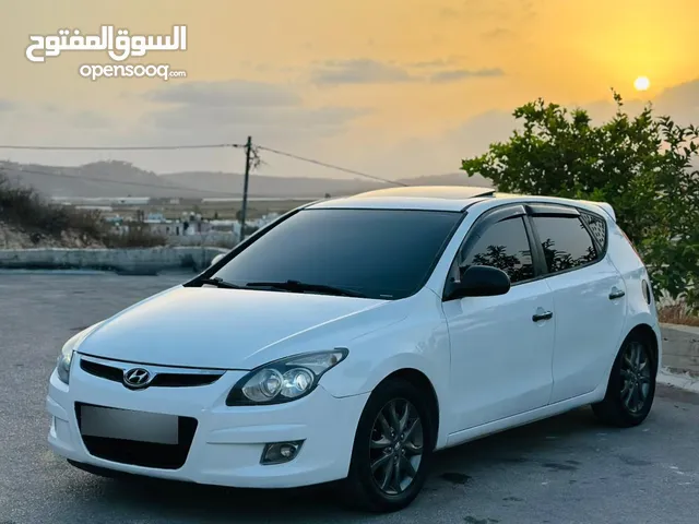 هونداي اي ثيرتي