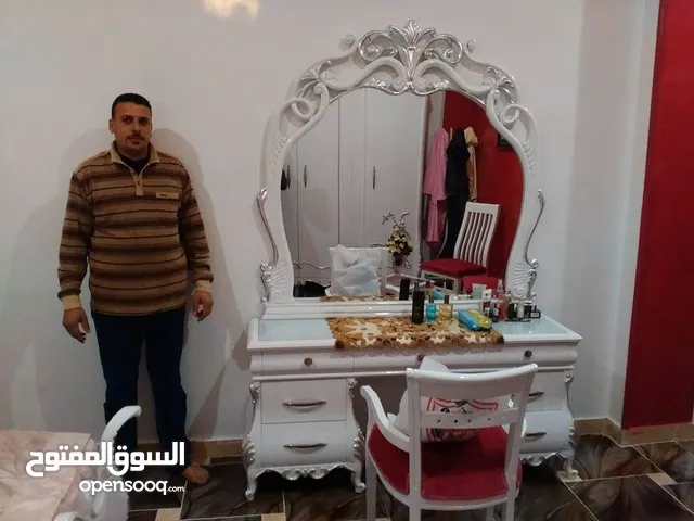 غرفة نوم كبيره وغرفة نوم اطفال مستعمل للبيع