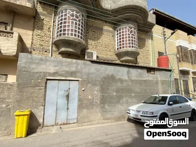 110 m2 4 Bedrooms Townhouse for Sale in Basra Jumhuriya