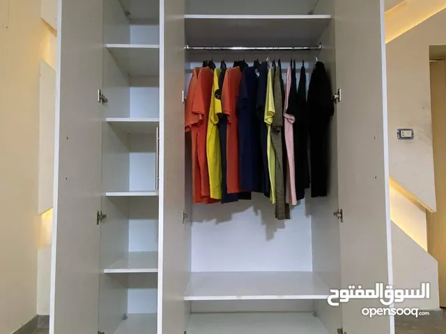 خزائن شباب