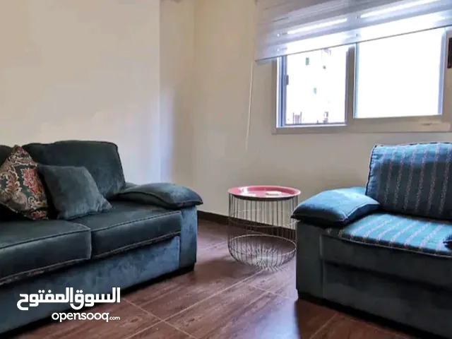 شقة مفروشة فخمة على مار مخايل يومي و شهري كهرباء 24 ساعة