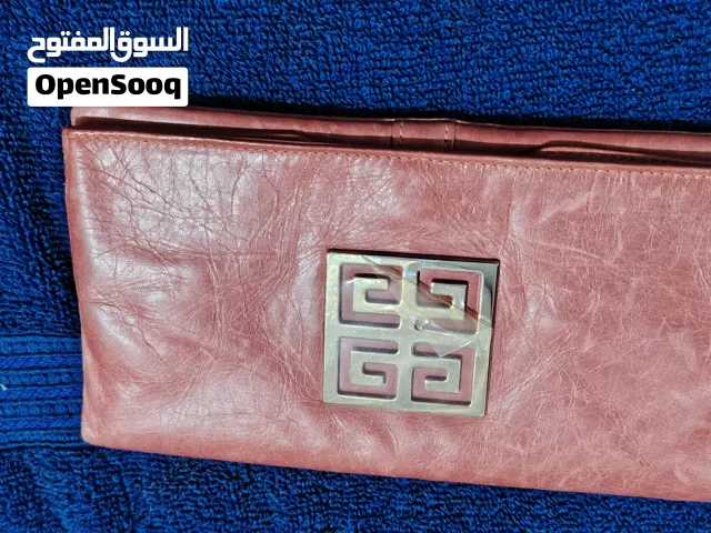 جزادين ومحفظات بطائق ماركه