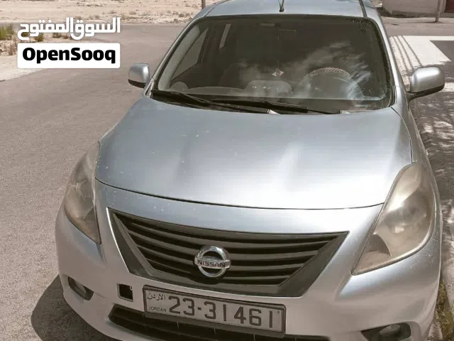 2012 نيسان صني Standard