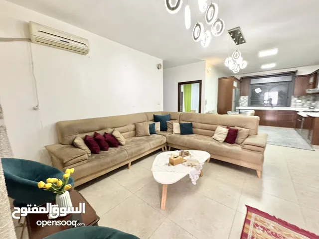 120 m2 3 Bedrooms Apartments for Rent in Ramallah and Al-Bireh Al Tira