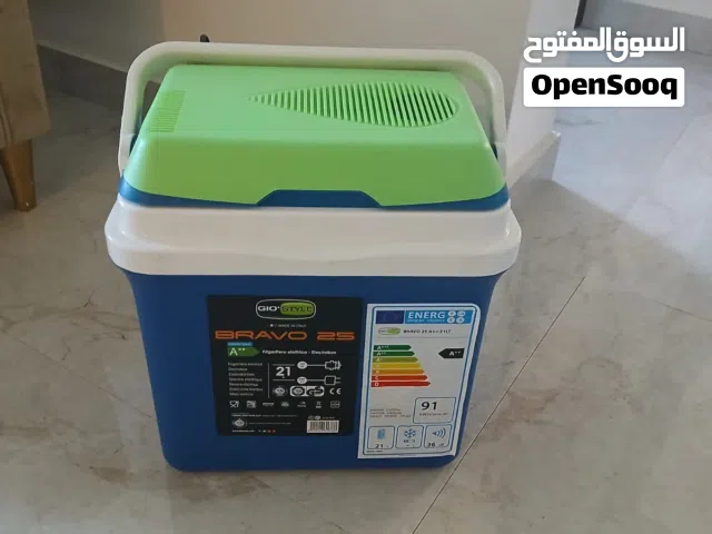 ثلاجه رحلات توصل بالسياره او البيت كهربا بيت وسياره لحفظ البروده او الحراره