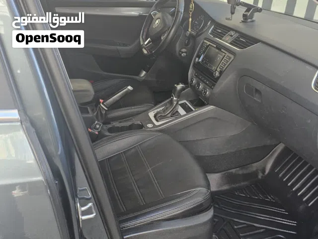 2016 سكودا اوكتافيا Ambition