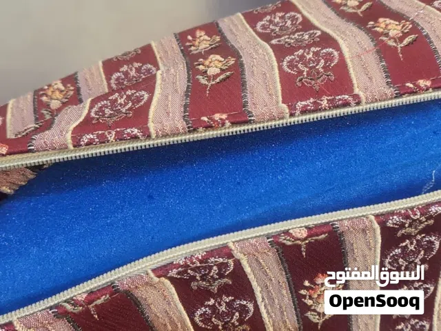 طقم مجلس كامل  مستعمل استعمال خفيف. في حاله جيده