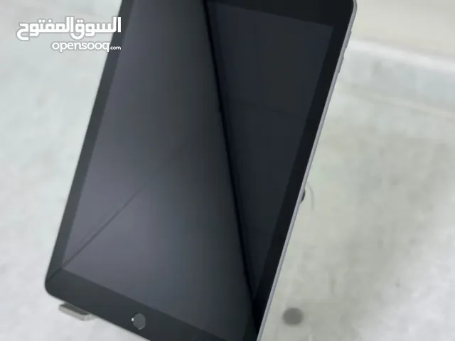 Apple iPad 6 128 GB in Al Dakhiliya