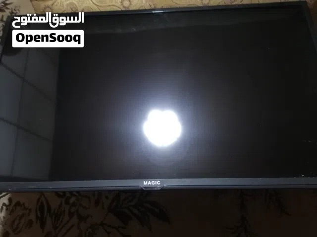 شاشات مكسورة  للبيع نوع ماجيك 50 بوصة عدد 2