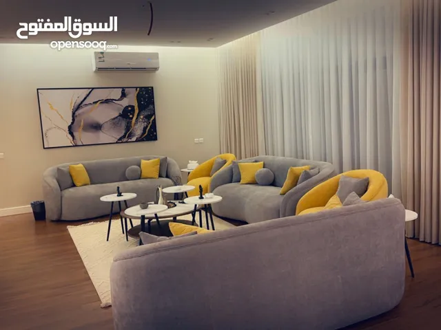 140 m2 1 Bedroom Apartments for Rent in Al Riyadh Al Olaya