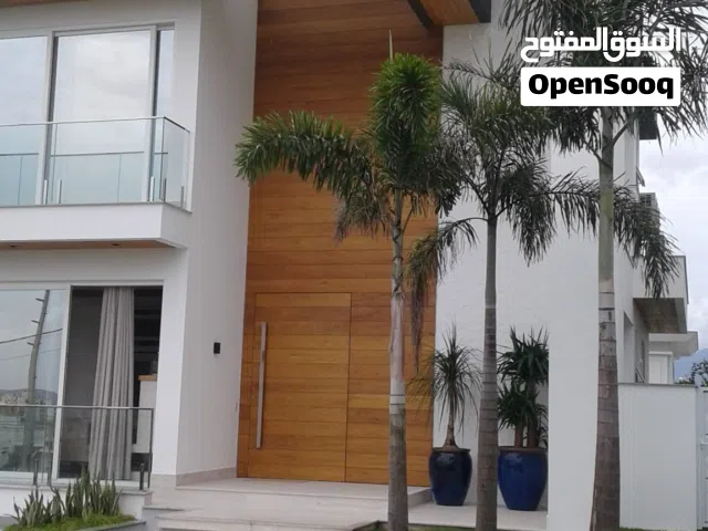 105 m2 3 Bedrooms Townhouse for Sale in Basra Juninah