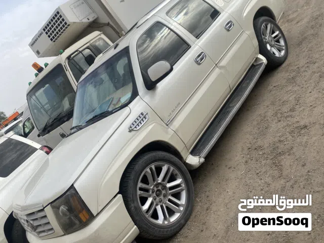 2003 كاديلاك اسكاليد Premium