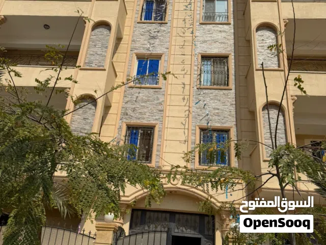 شقة للإيجار بمدينة الشروق