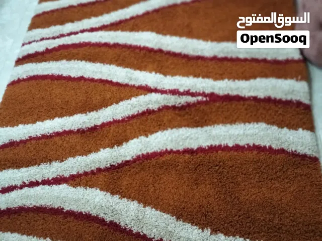 تشكيلة سجاد بحالة جيدة استعمال بسيط