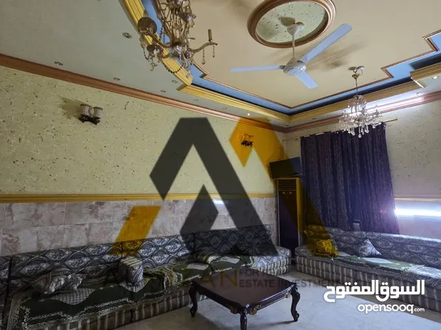 700m2 More than 6 bedrooms Townhouse for Rent in Basra Al-Wofood St.